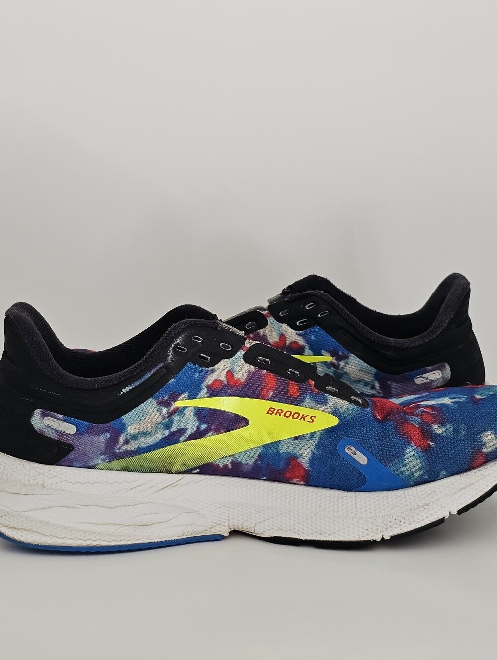 Brooks Launch 9 Run Proud Running Shoes Tie Dye Rainbow Women's Size 7.5 B - Picture 4 of 12